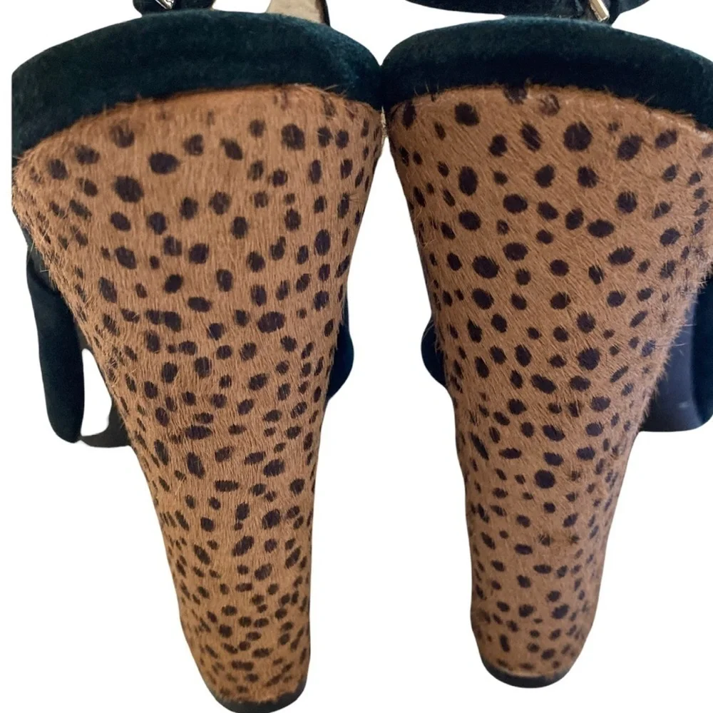 Karen Millen Suede Heels Animal print heel